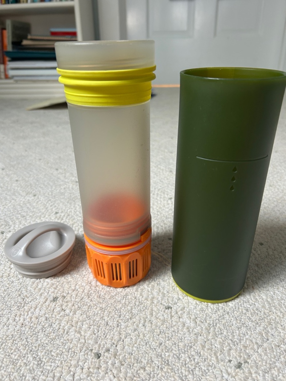 GRAYL Water Purifier Bottle - Olive Green with Yellow Trim - Picture 3 of 8